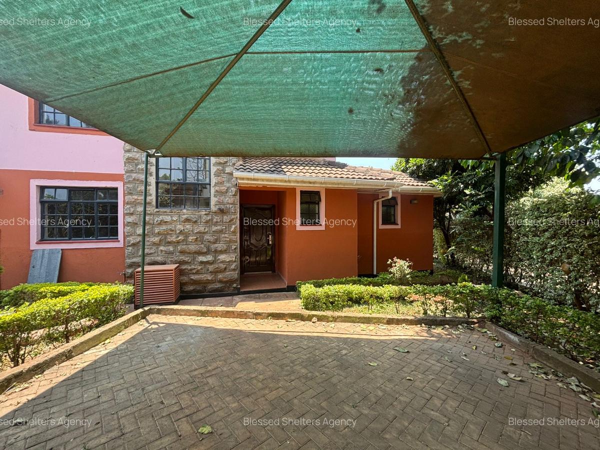 5 Bed Villa with En Suite in Kiambu Road - 16