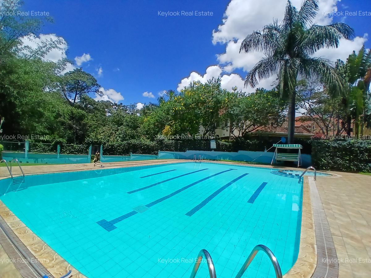 4 Bed Townhouse with En Suite at Off James Gichuru Road - 6