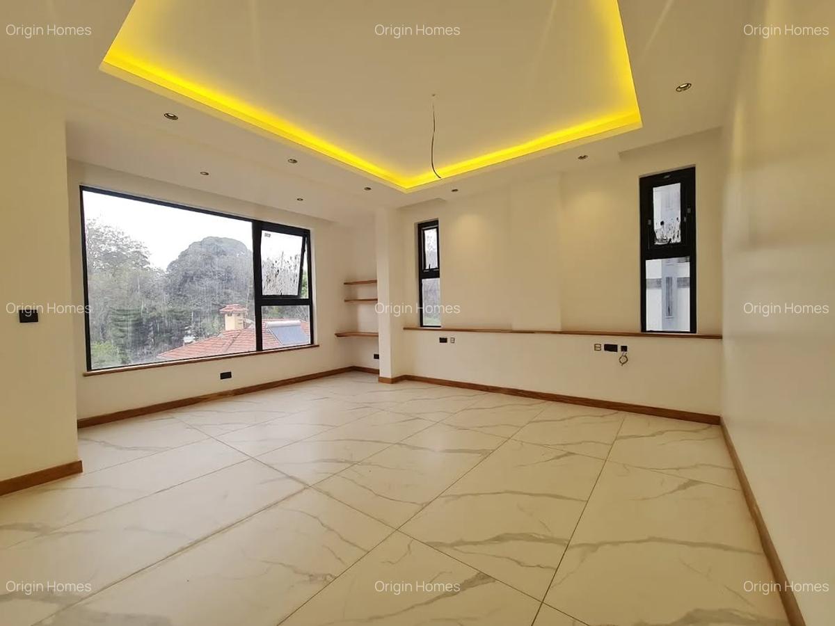 4 Bed Apartment with En Suite at Peponi Road - 6