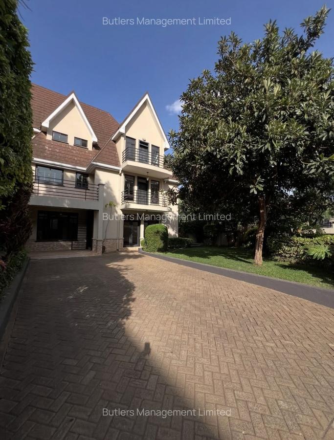 5 Bed Townhouse with En Suite in Lavington - 18