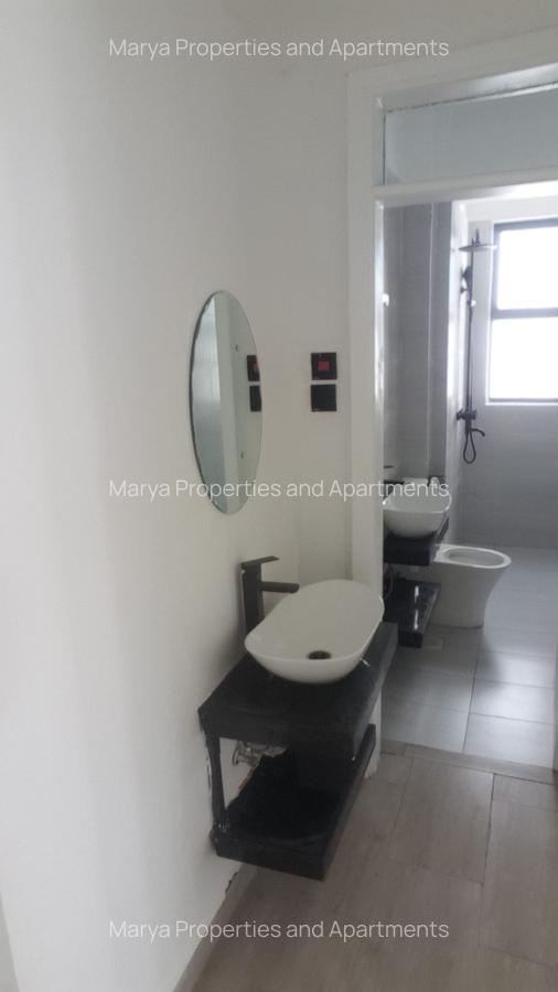 Serviced 2 Bed Apartment with En Suite in Kitisuru - 4