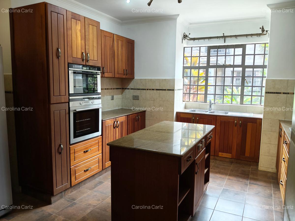 4 Bed Townhouse with En Suite at Peponi Road - 2