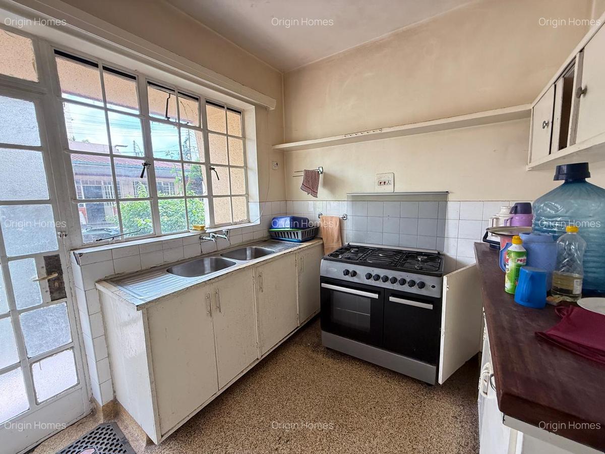 Commercial Property with Service Charge Included at Kilimani - 10