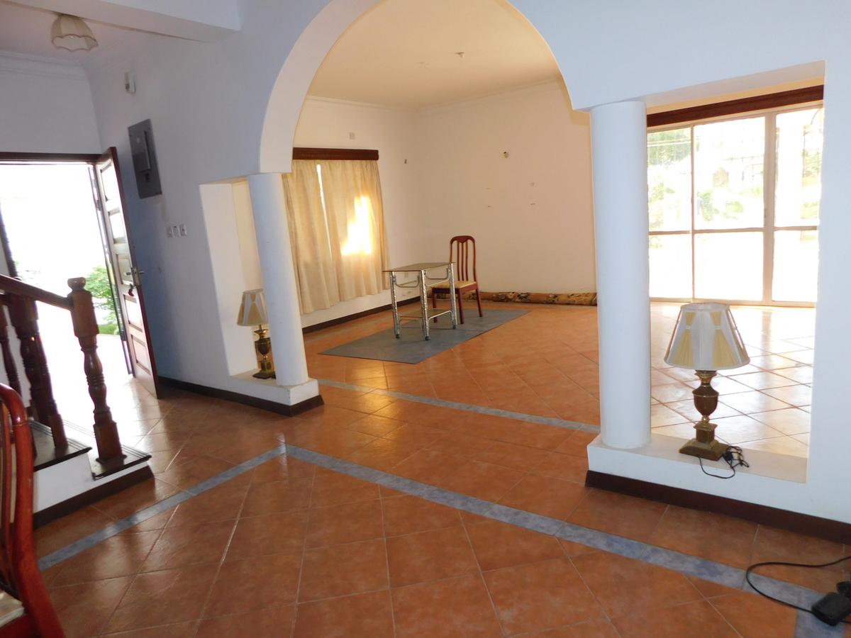 4 Bed House with En Suite at Nyali - 4