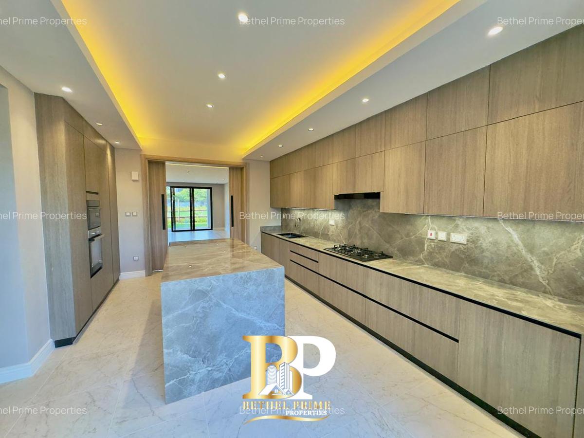 Serviced 3 Bed Apartment with En Suite in Runda - 19