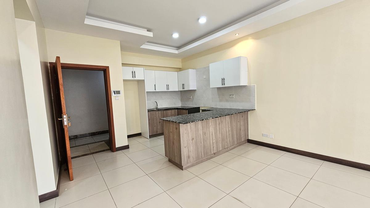 1 Bed Apartment with En Suite at Kilimani - 6