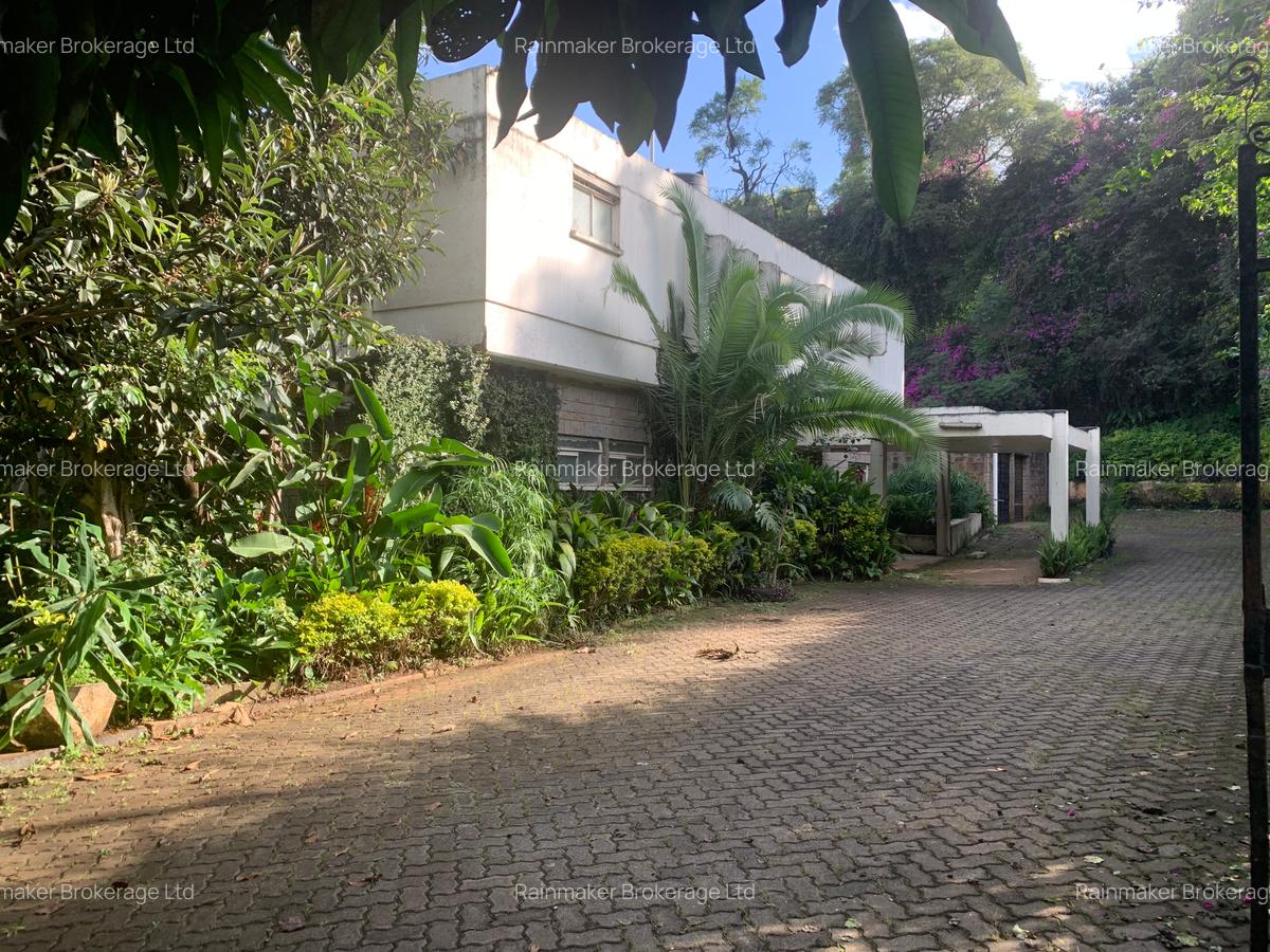 Residential Land at Manyani East - 1
