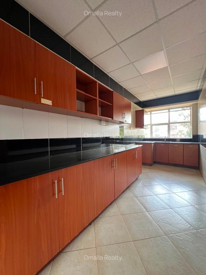5,984 ft² Office with Service Charge Included in Gigiri - 20