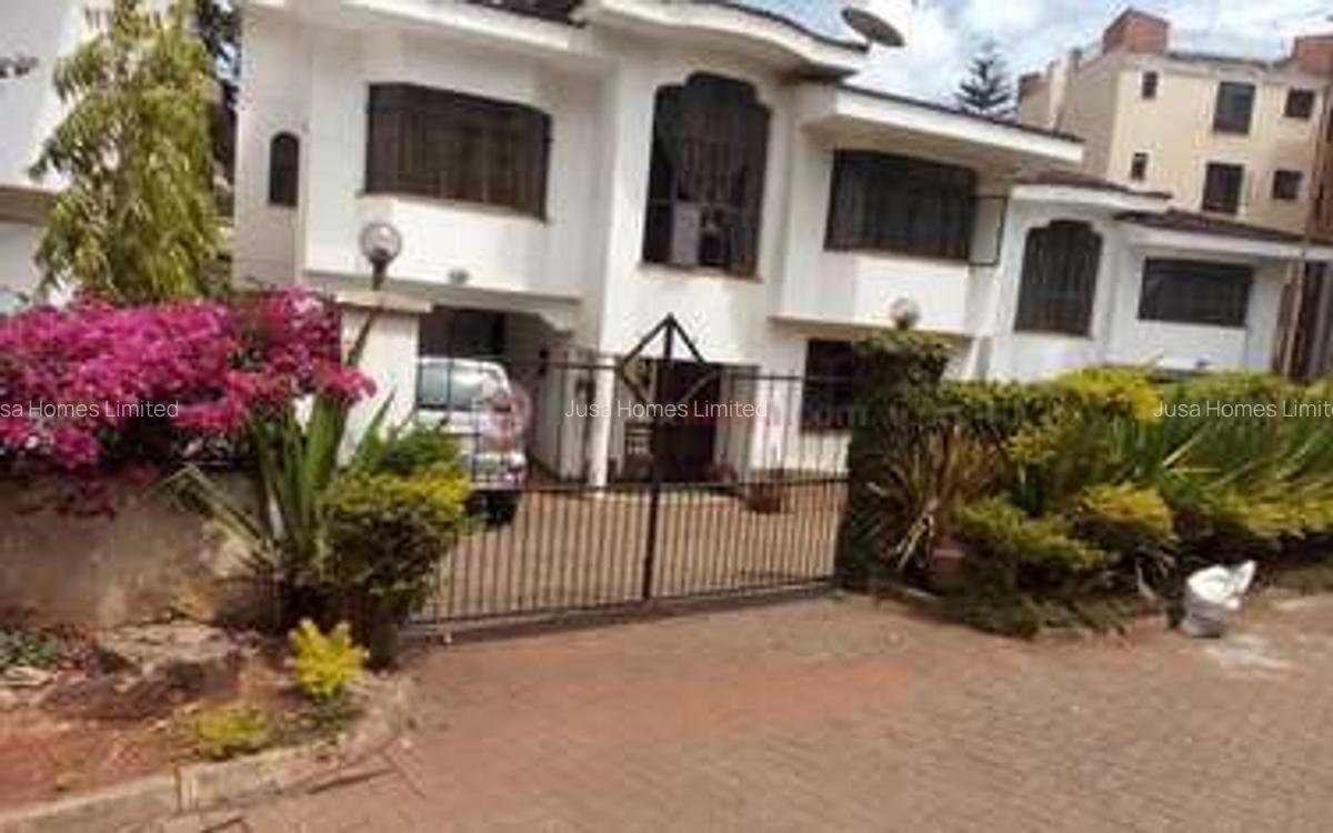 5 Bed House in Riverside - 2