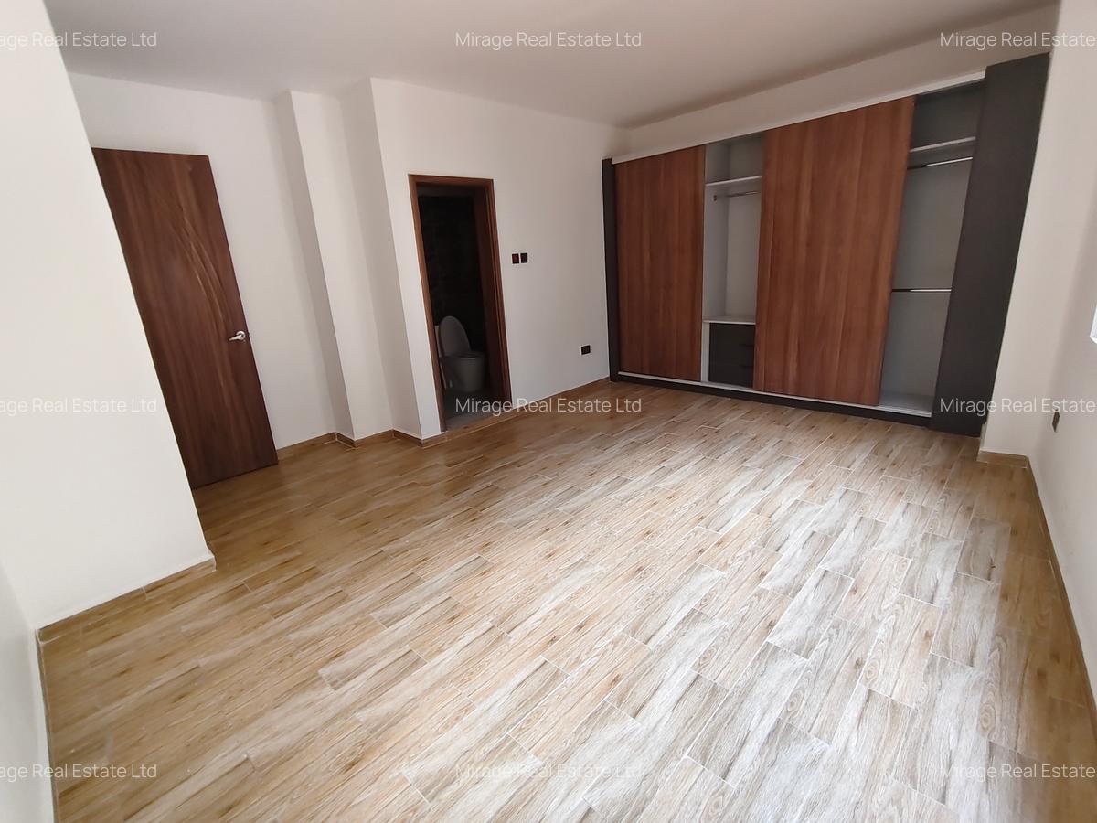 4 Bed Apartment with Staff Quarters in Parklands - 16