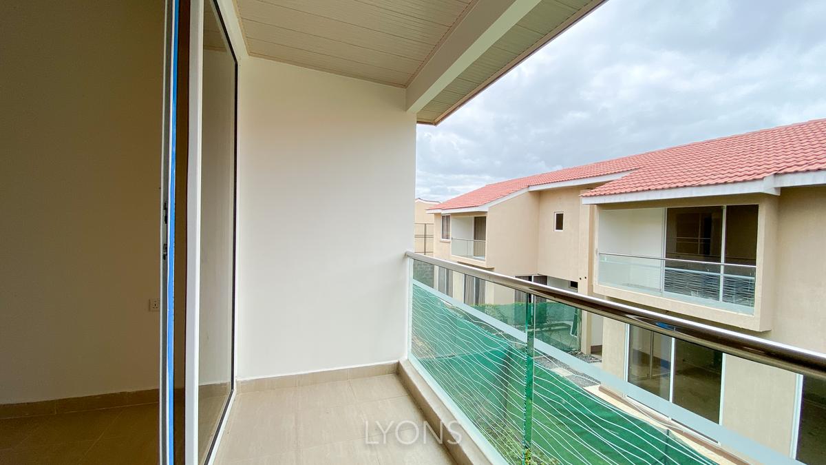 4 Bed Townhouse with En Suite in Ongata Rongai - 16