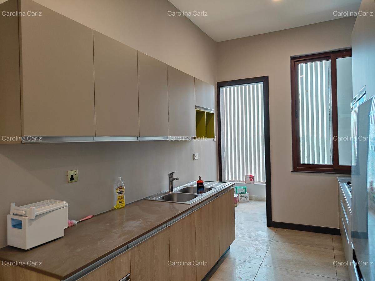 2 Bed Apartment with En Suite at Peponi Road Off Thigiri Road - 18