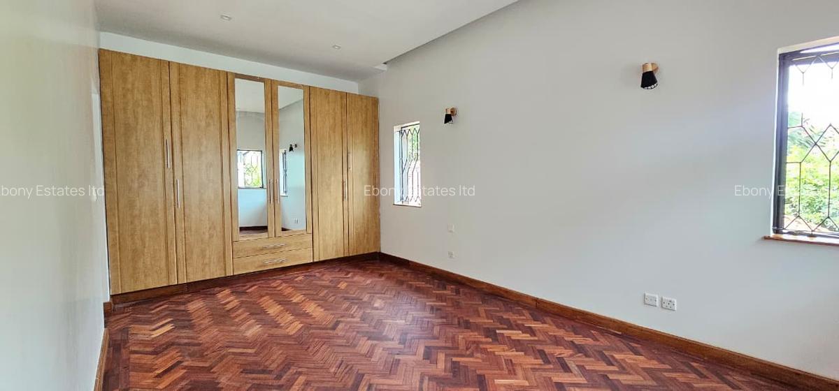 4 Bed Townhouse with En Suite in Karen - 4