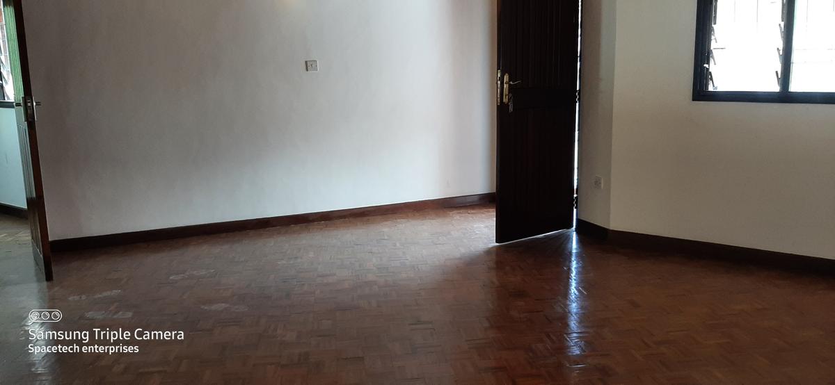 6 Bed House with Staff Quarters in Gigiri - 10