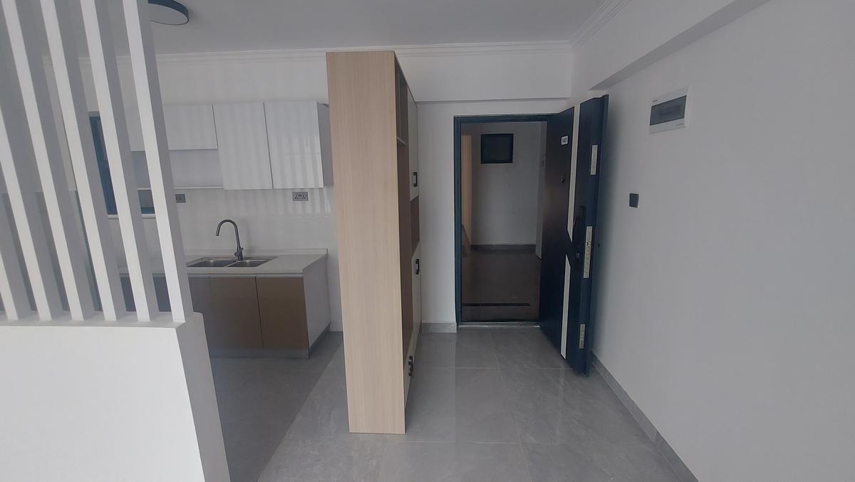 3 Bed Apartment with En Suite at Wood Avenue - 3