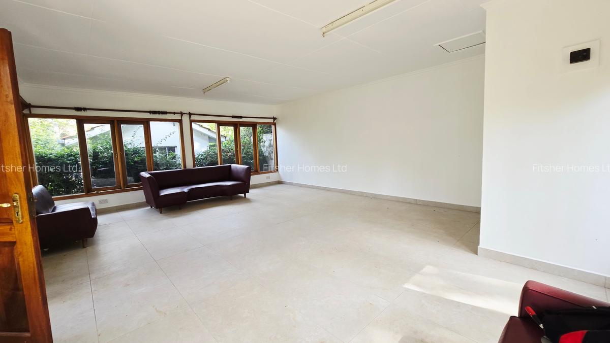 4 Bed House with En Suite in Muthaiga - 8