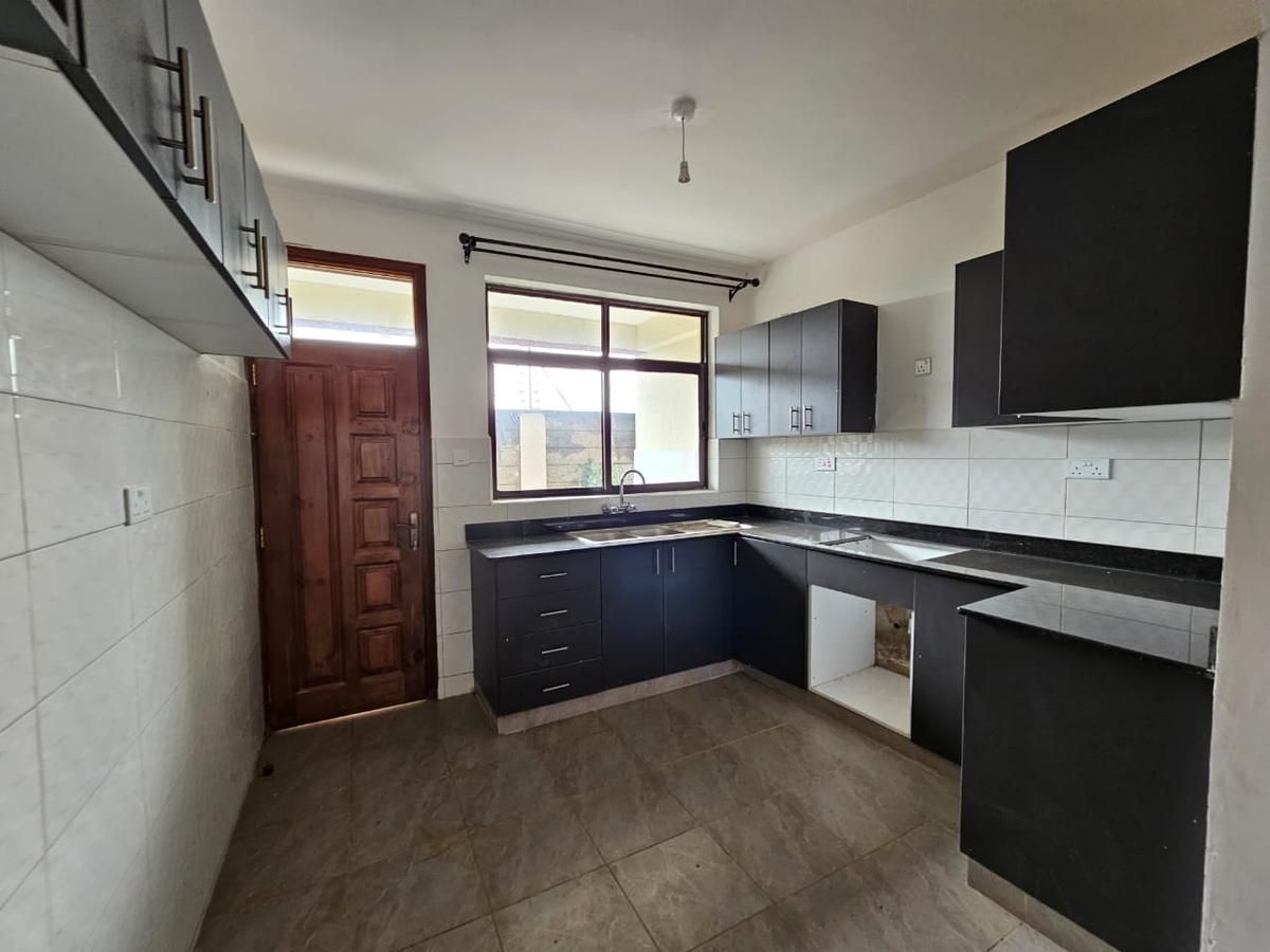 4 Bed Apartment with En Suite in Kitisuru - 5