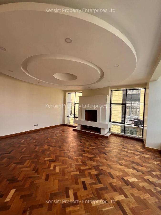 5 Bed Townhouse with En Suite in Lavington - 9