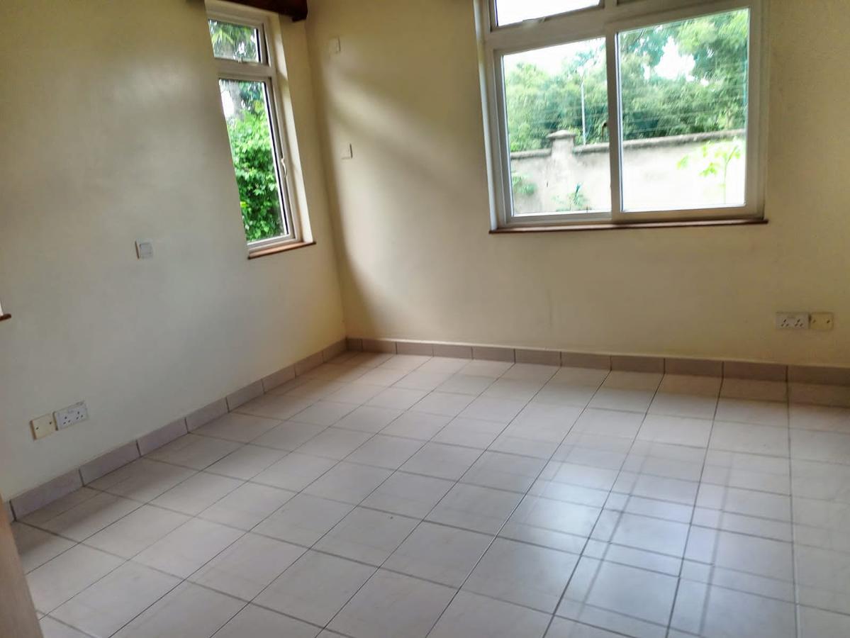 4 Bed Townhouse with En Suite in Mtwapa - 6