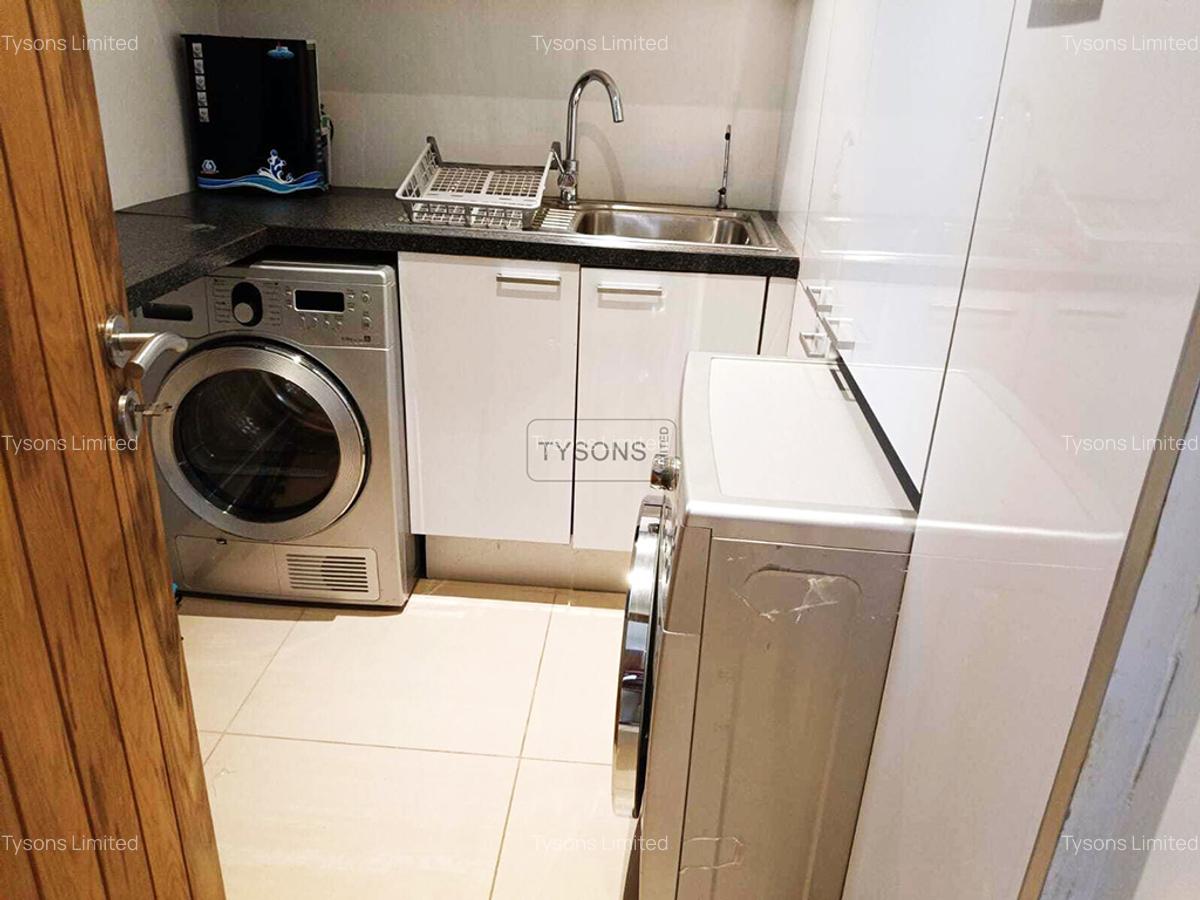 3 Bed Apartment with Swimming Pool at English Point - 9