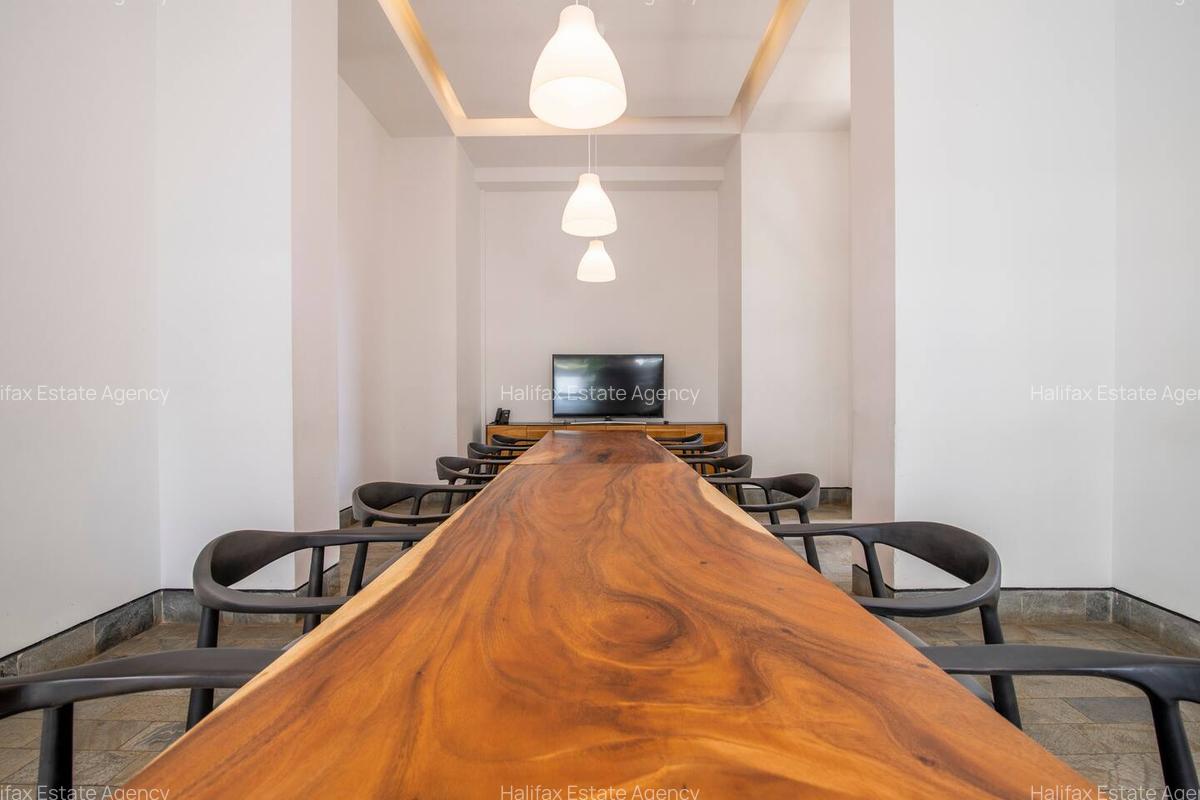 2 Bed Apartment with En Suite in Kilimani - 12