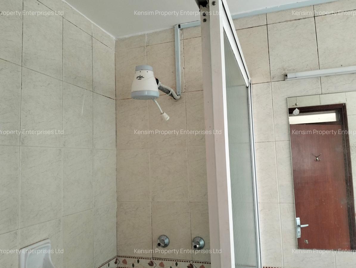 4 Bed Apartment with En Suite in Riverside - 10