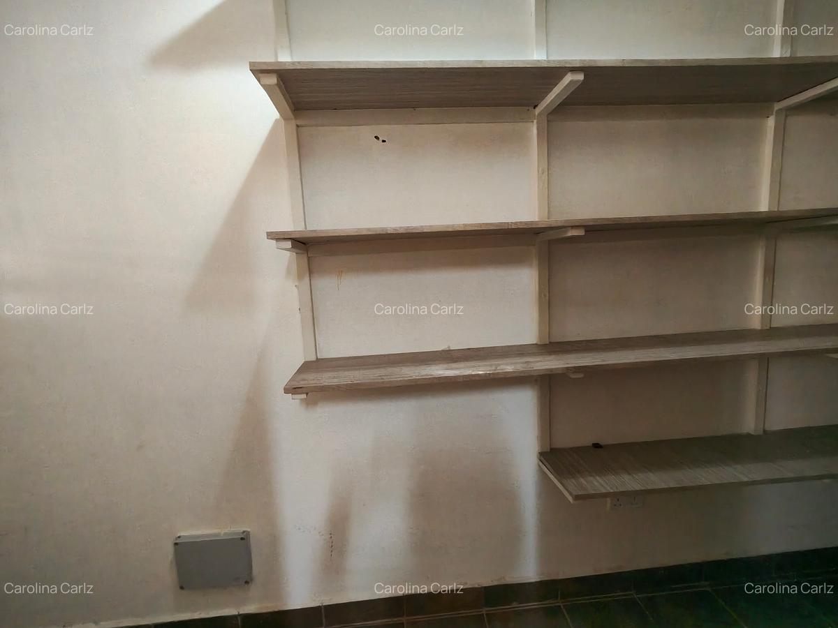 5 Bed Townhouse with En Suite at Spring Valley - 8