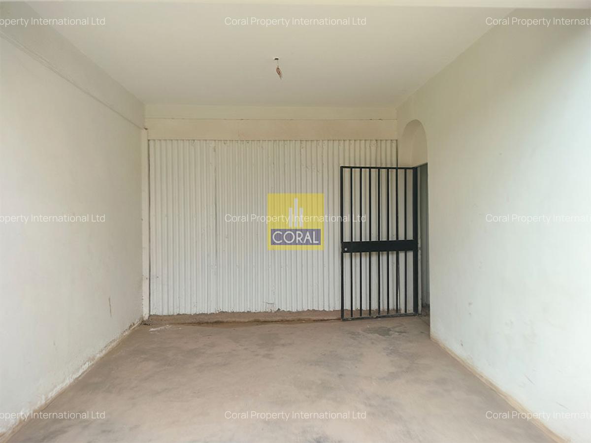 Commercial Property in Industrial Area - 18