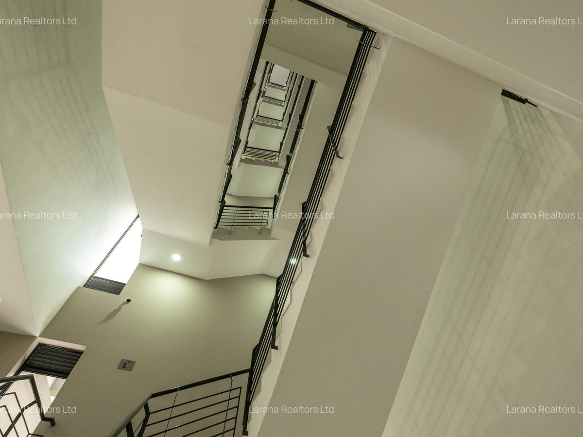 4,541 ft² Office with Backup Generator at George Padmore Rd - 8