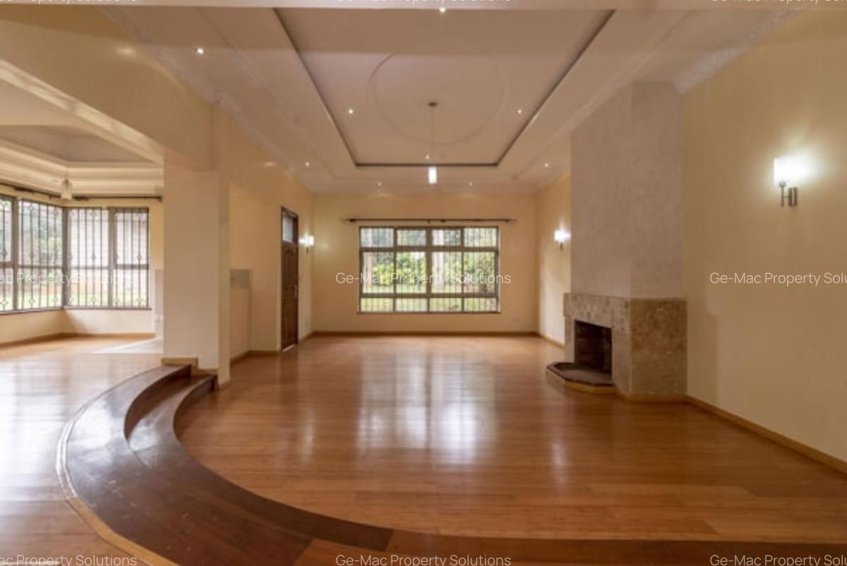 4 Bed House with En Suite in Runda - 2