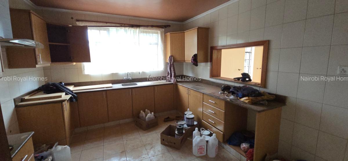 4 Bed Townhouse with En Suite at Convent Drive - 10