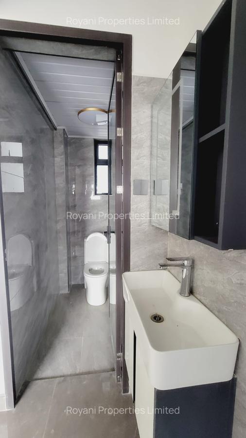 2 Bed Apartment with En Suite in Kilimani - 13