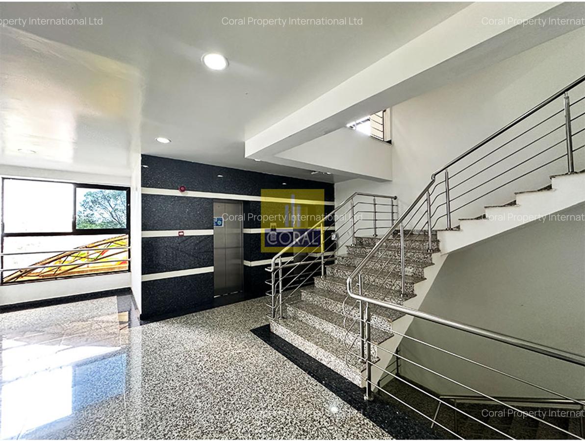 Office in Westlands Area - 16