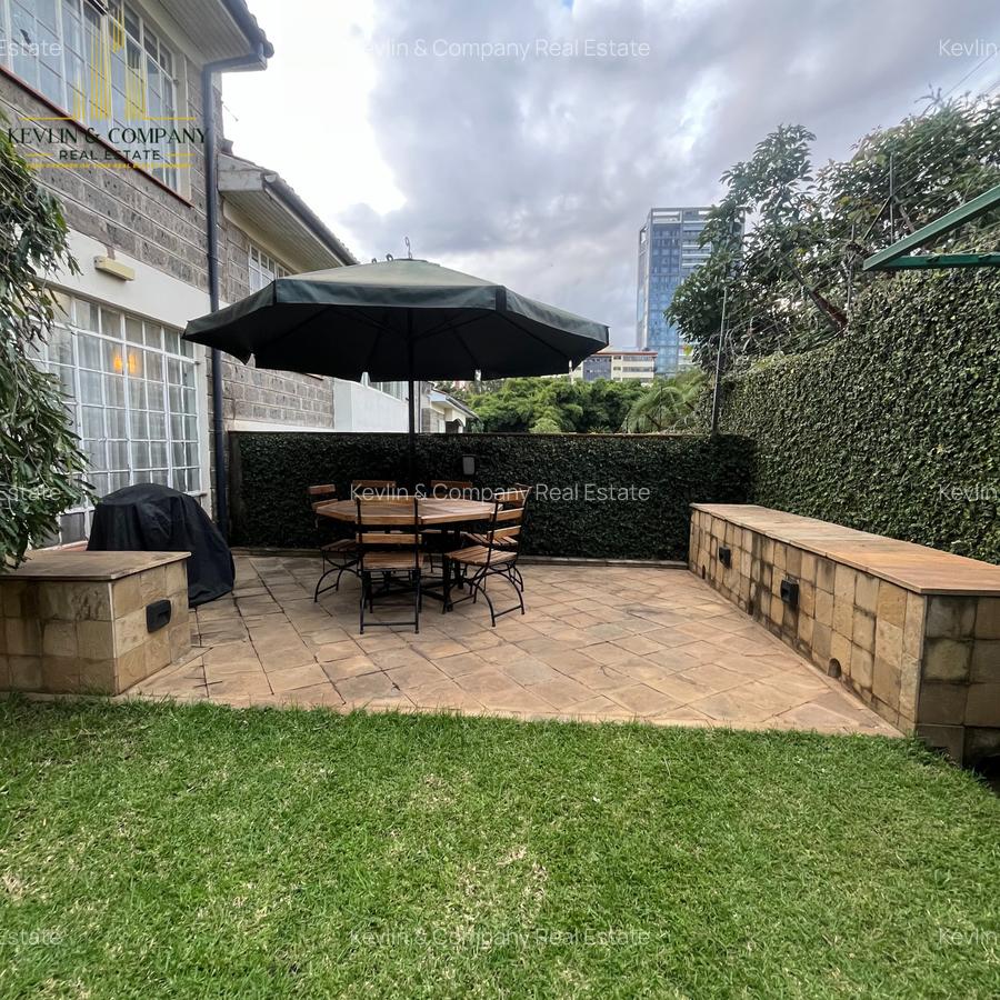 4 Bed Villa with En Suite at Riverside Drive - 2