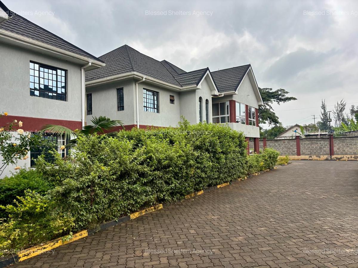 5 Bed Villa with En Suite in Kiambu Road - 8