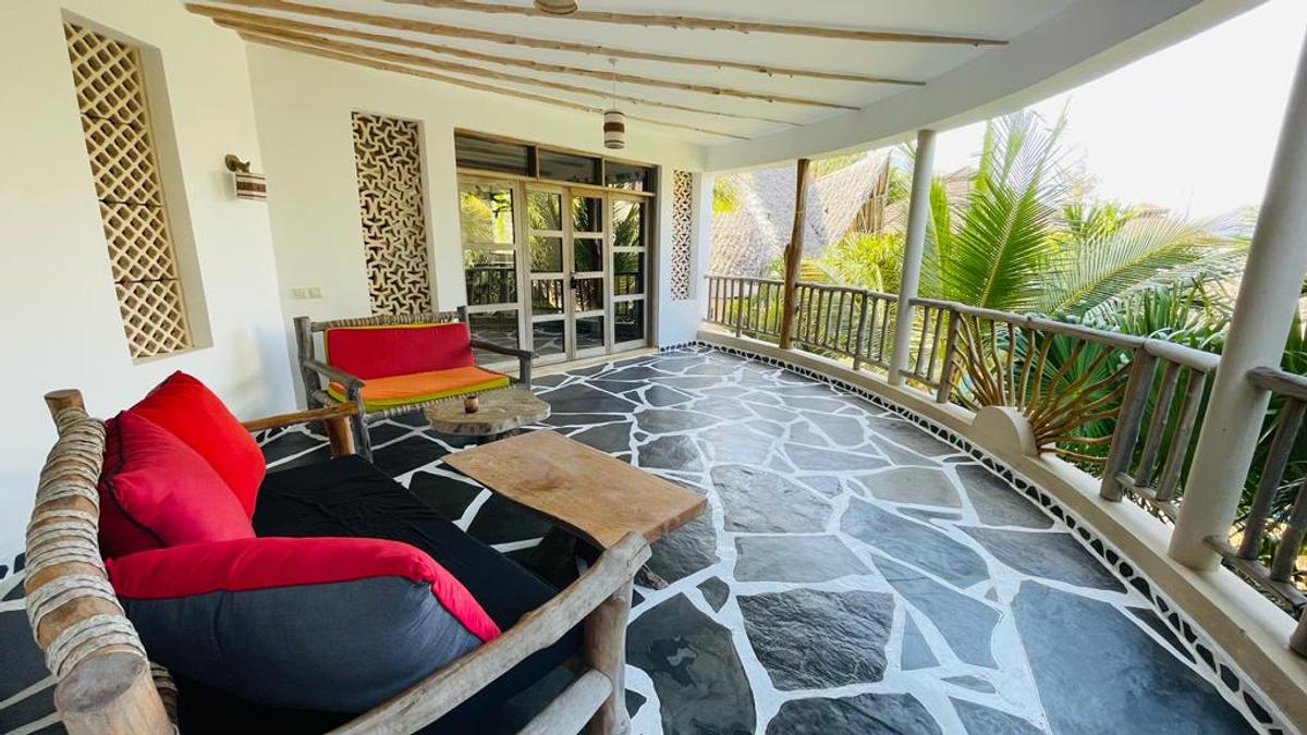 10 Bed House with En Suite in Diani - 10