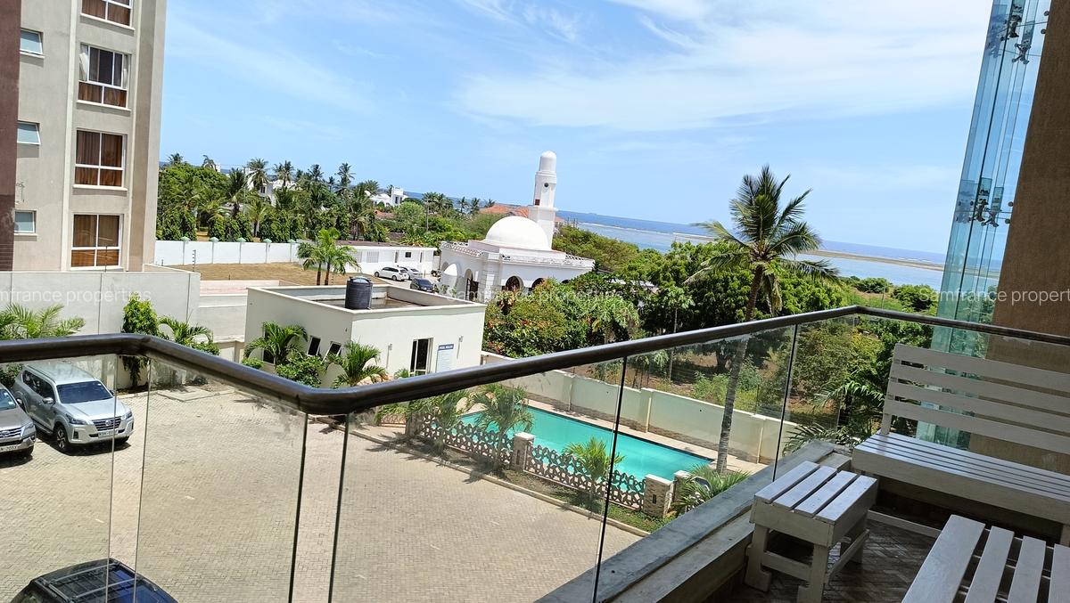 Serviced 3 Bed Apartment with En Suite at Citymall Nyali - 7