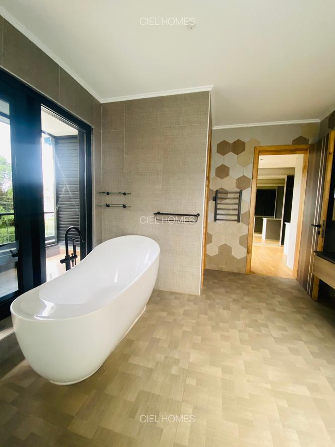 4 Bed Villa with En Suite at Jacaranda - 18