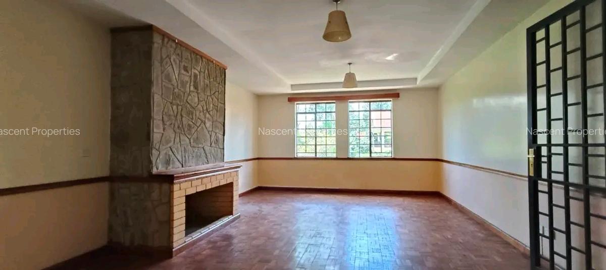 5 Bed House with En Suite in Runda - 17