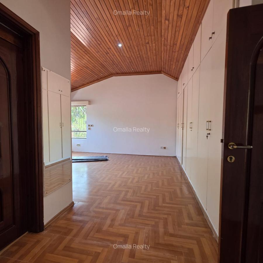 5 Bed House with En Suite in Gigiri - 8