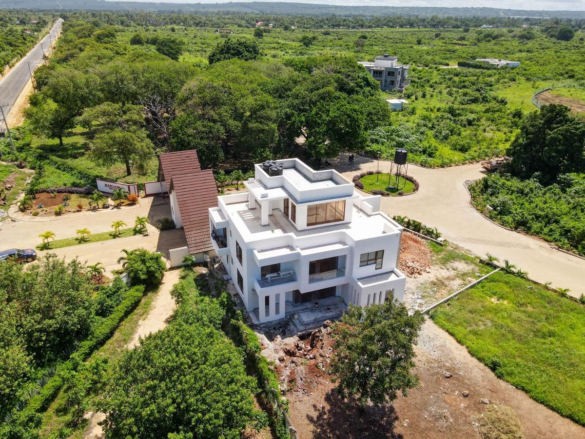 Land in Vipingo - 9