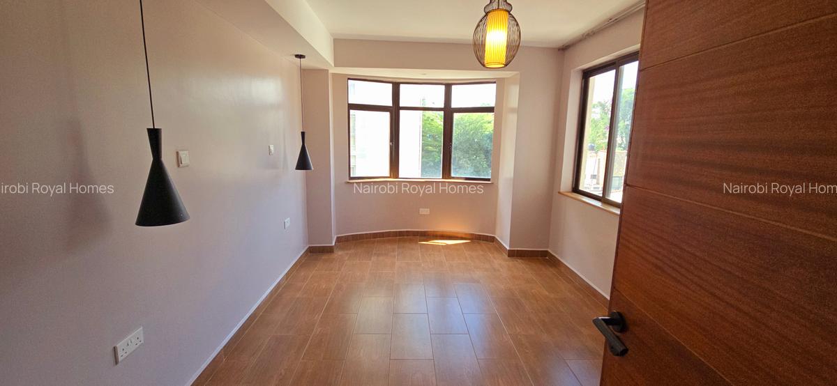 2 Bed Apartment with En Suite at Westlands Road - 11