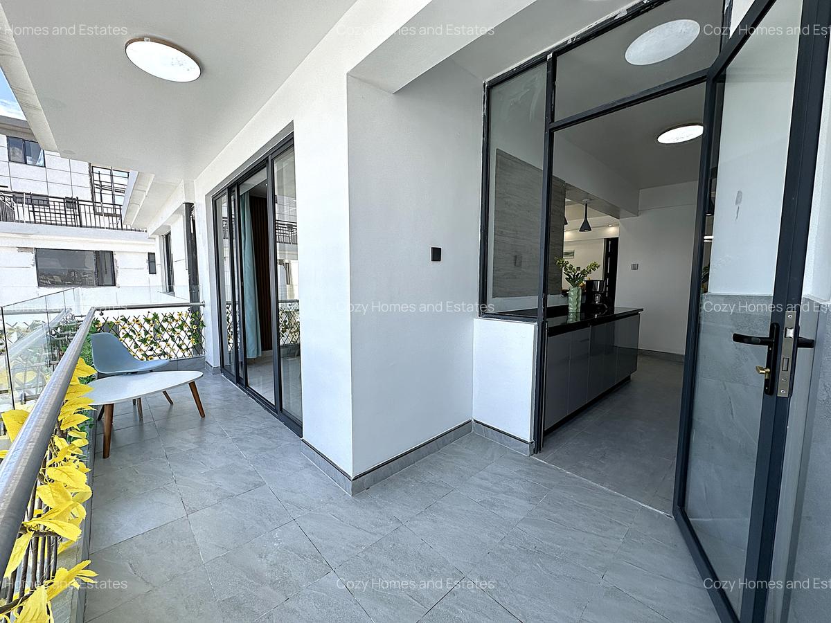 3 Bed Apartment with En Suite at Riverside - 8