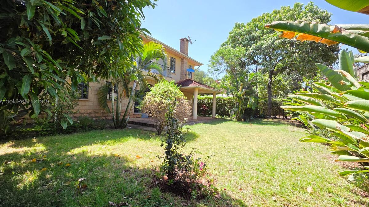 5 Bed Townhouse with En Suite at Kitisuru - 1