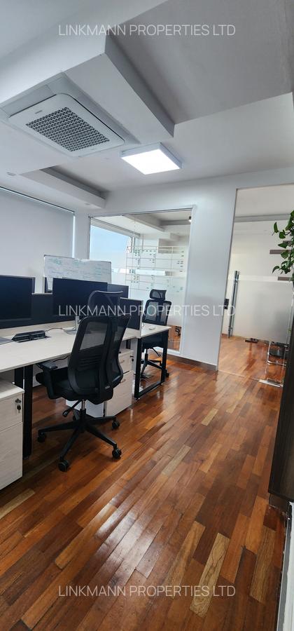 6,522 ft² Commercial Property with Service Charge Included in Westlands Area - 9