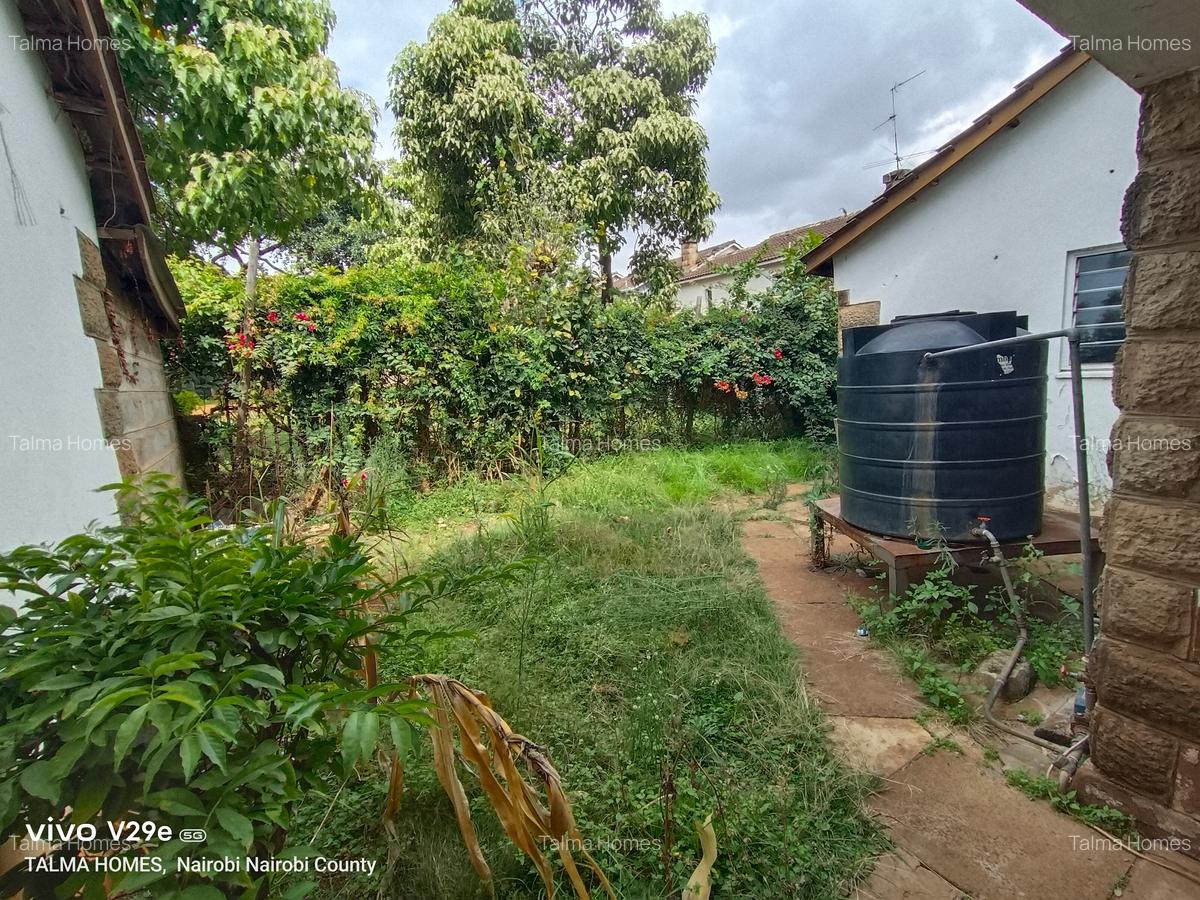 3 Bed Townhouse with Staff Quarters at Ngumo Estate - 5