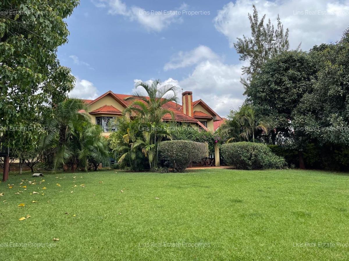 4 Bed House with En Suite in Runda - 1