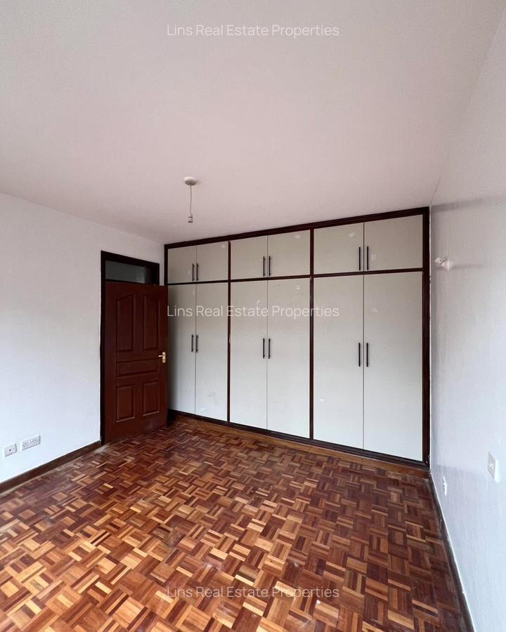 4 Bed Townhouse with En Suite in Lavington - 4