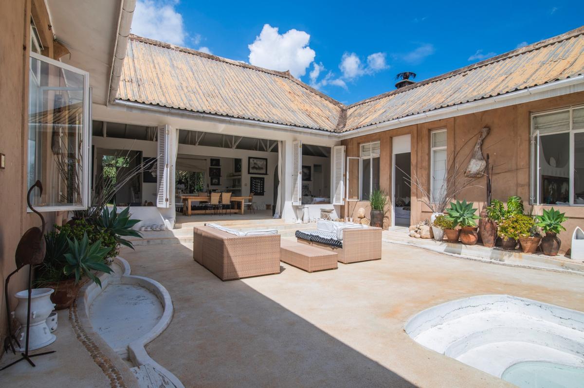 5 Bed House with En Suite in Karen - 8