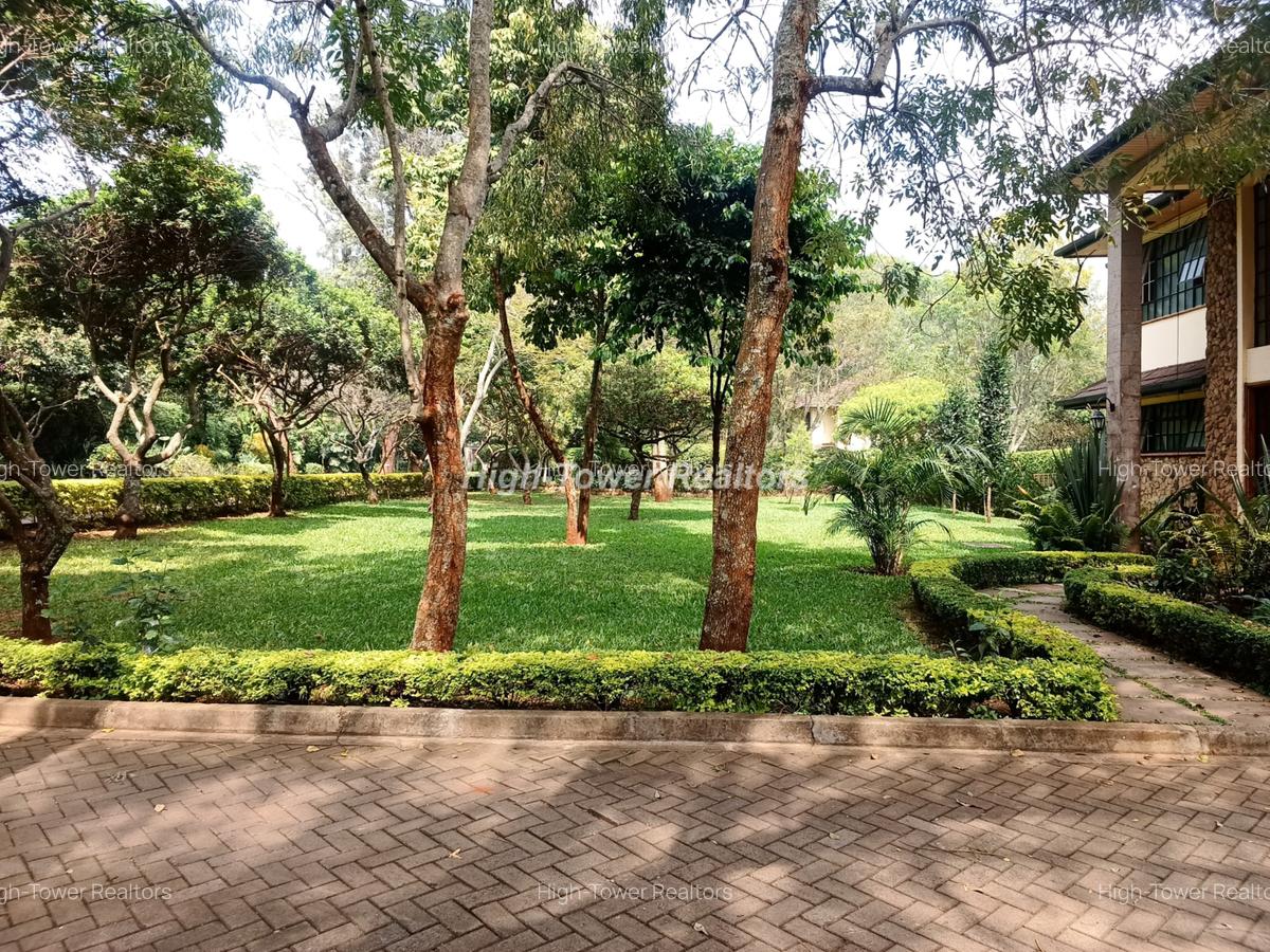 4 Bed House with En Suite in Karen - 2